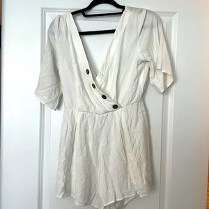 Trixxi Medium cream Romper